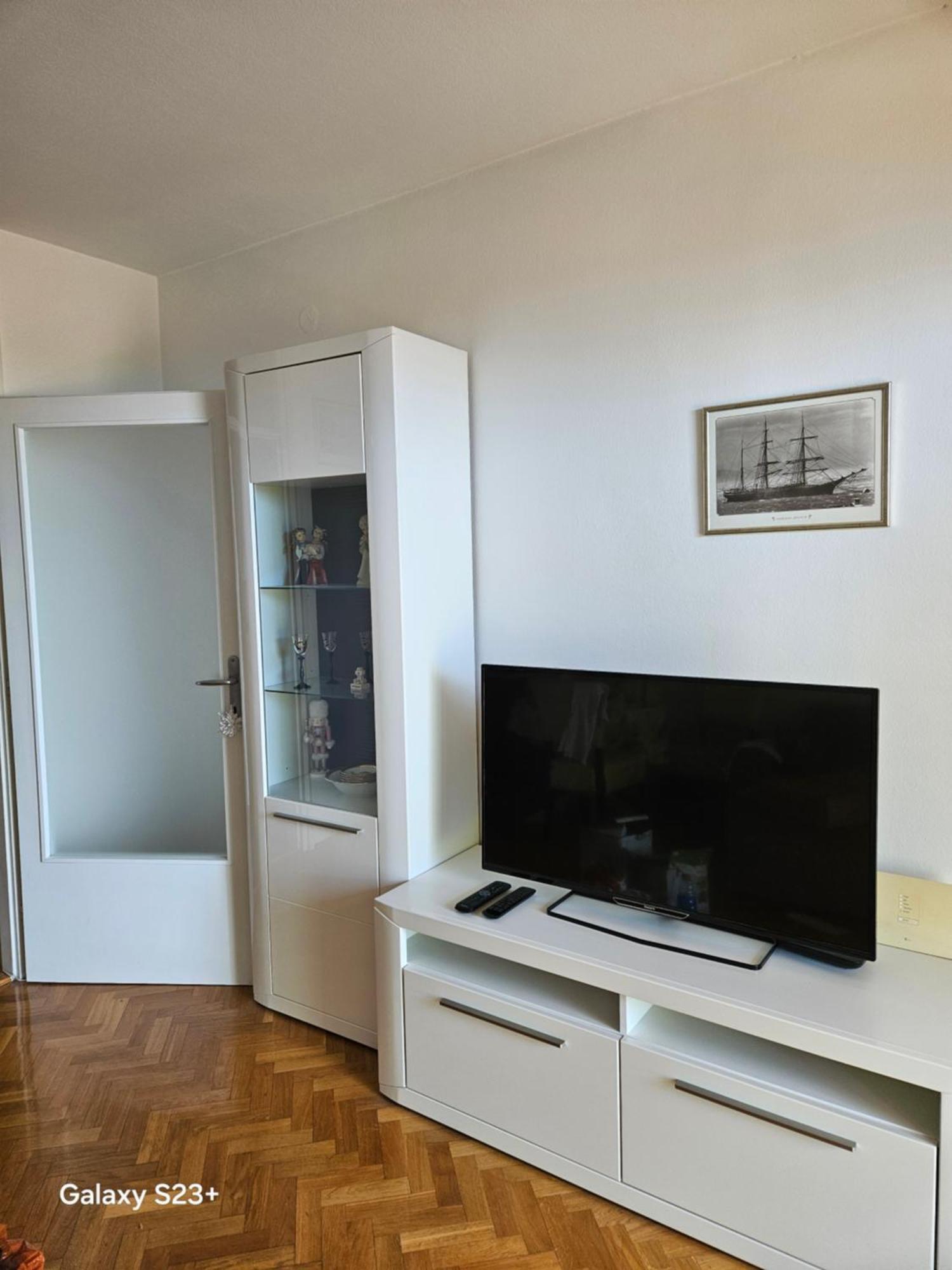 Apartment Jakov Senj  Bagian luar foto