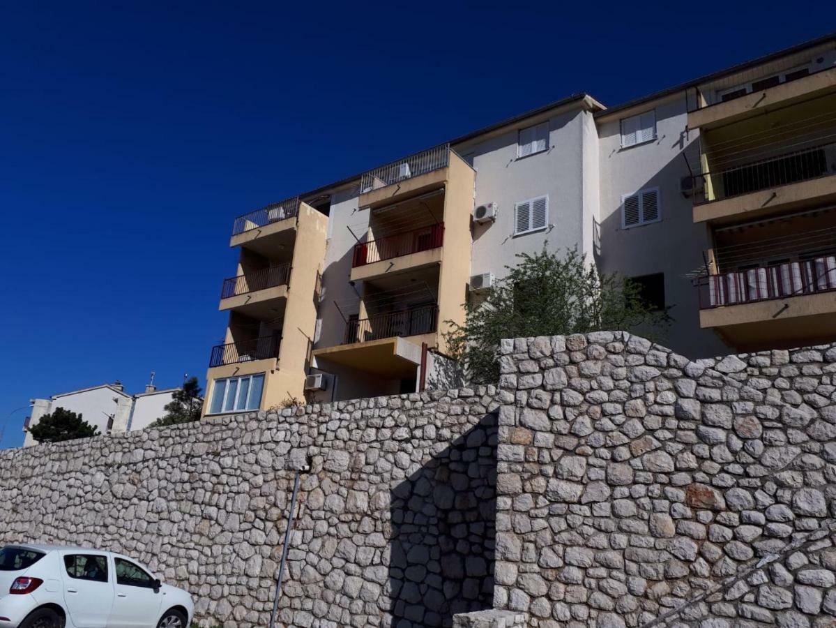 Apartment Jakov Senj  Bagian luar foto