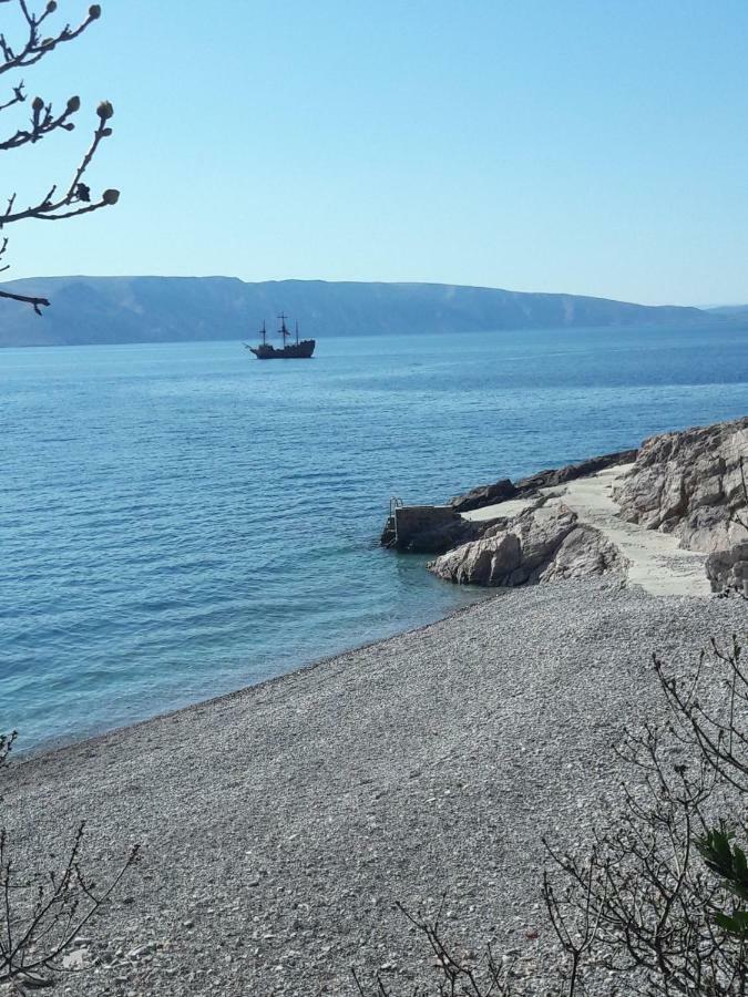 Apartment Jakov Senj  Bagian luar foto